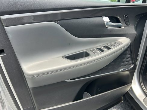 Used 2023 Hyundai Santa Fe Limited image 21