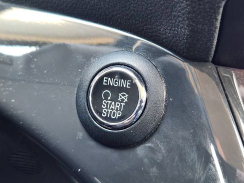 Used 2016 Ford Escape Titanium w/ Equipment Group 301A AWD/4WD image 23