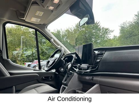 Used 2025 Ford Transit 350 XLT AWD/4WD image 18