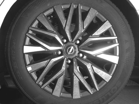 Used 2025 Nissan Altima 2.5 SV image 14