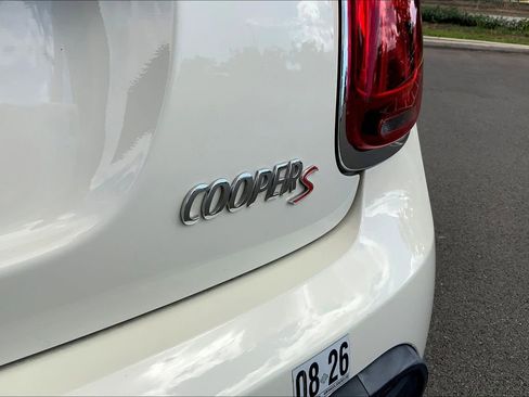 Certified 2022 MINI Cooper S w/ Driver Assistance Package image 9