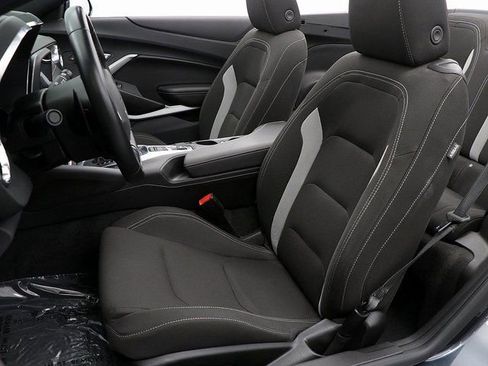 Certified 2023 Chevrolet Camaro LT w/ Technology Package image 12