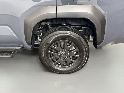 Certified 2025 Toyota 4Runner SR5 image 20