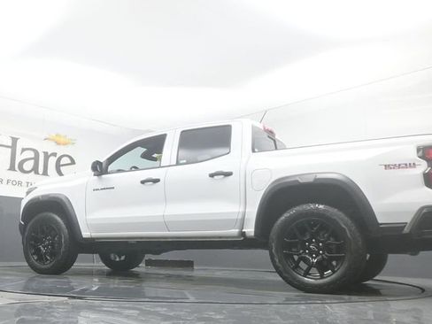Used 2023 Chevrolet Colorado Trail Boss w/ LPO, Dark Essentials Package AWD/4WD image 54