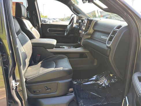 Used 2022 RAM 2500 Laramie w/ Night Edition AWD/4WD image 13