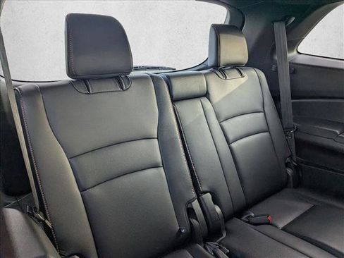 Used 2022 Honda Pilot TrailSport image 22