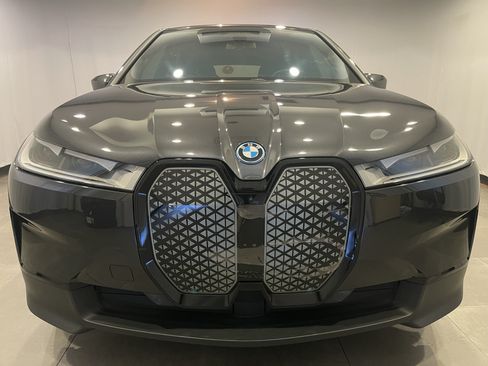 Certified 2024 BMW iX xDrive50 AWD/4WD image 2