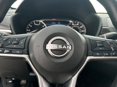 Used 2024 Nissan Altima 2.5 SV image 26