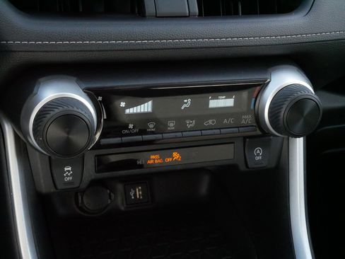 Certified 2023 Toyota RAV4 LE image 25