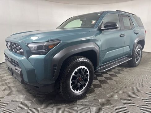 Used 2025 Toyota 4Runner TRD Off-Road image 8
