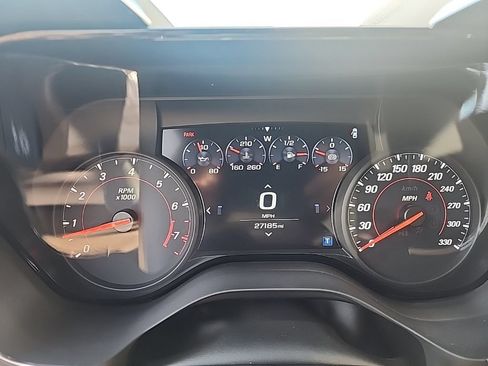 Used 2019 Chevrolet Camaro ZL1 RWD image 13