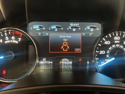 Certified 2020 Ford F150 King Ranch w/ Equipment Group 601A Luxury AWD/4WD image 11