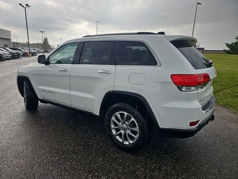 Used 2014 Jeep Grand Cherokee Limited w/ Luxury Group II AWD/4WD image 3