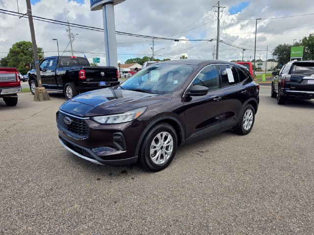 Used 2023 Ford Escape Active w/ Tech Pack #1 FWD image 7