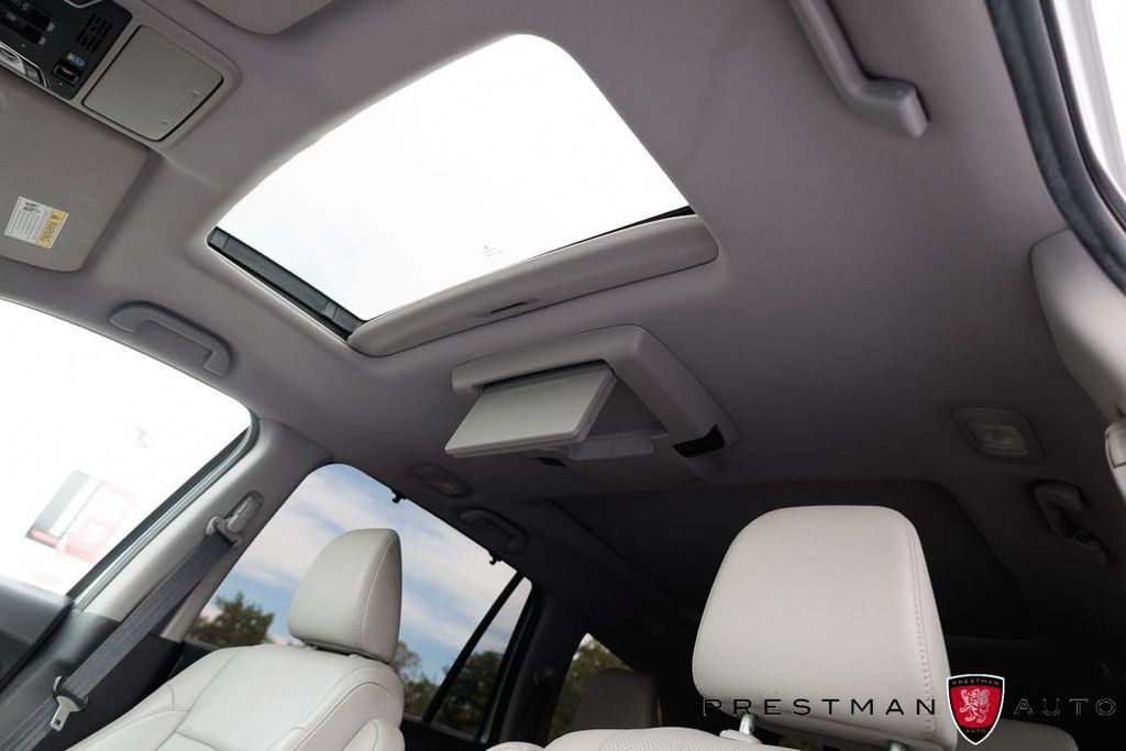 Used 2021 Honda Pilot Elite image 7