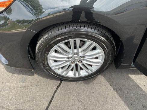 Used 2017 Lexus ES 350 w/ Premium Package FWD image 13