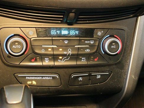 Used 2018 Ford Escape SEL w/ Canadian Touring Package image 24