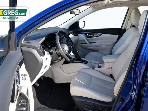 Used 2018 Nissan Rogue Sport SL w/ SL Premium Package FWD image 7