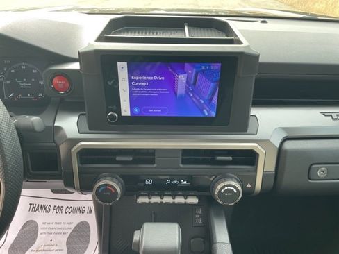 Used 2024 Toyota Tacoma TRD Off-Road image 18