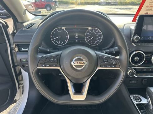 Certified 2023 Nissan Sentra SV image 20