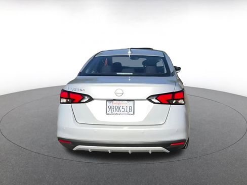 Used 2025 Nissan Versa SV image 12