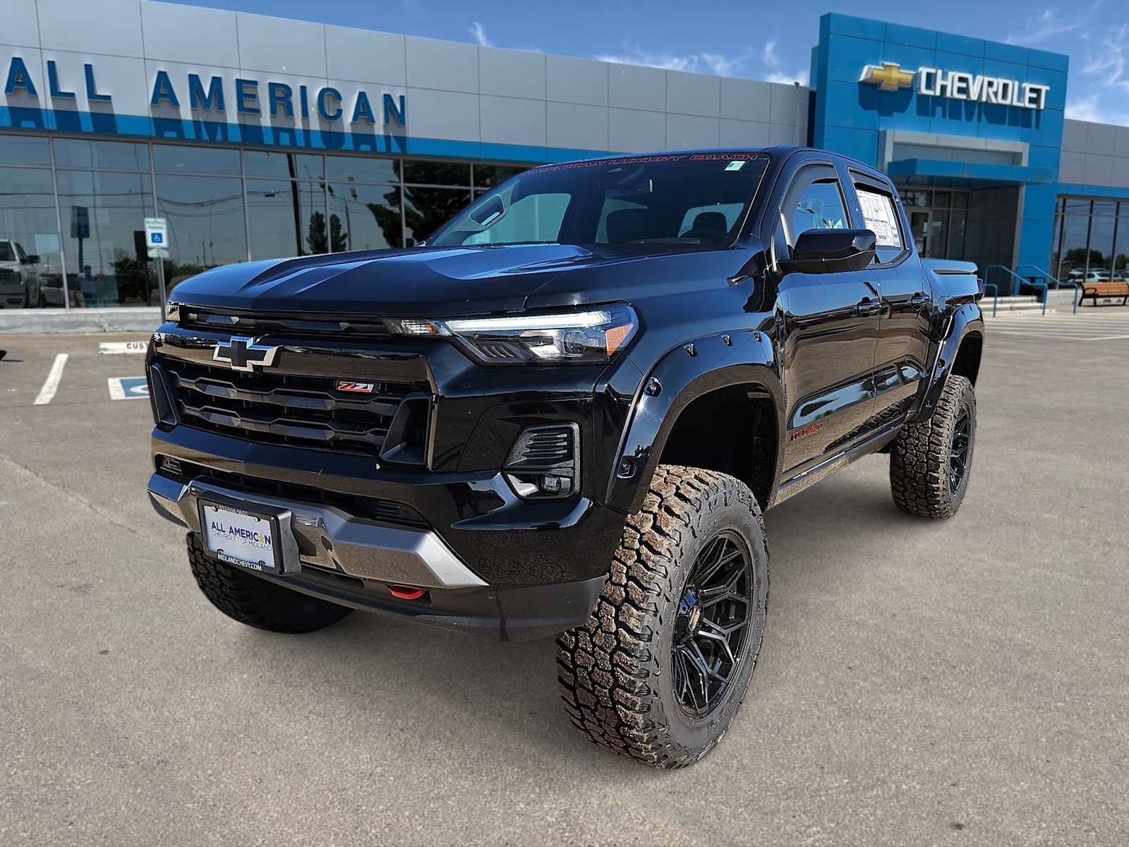 New 2026 Chevrolet Colorado Z71 w/ Z71 Convenience Package 2 AWD/4WD image 1