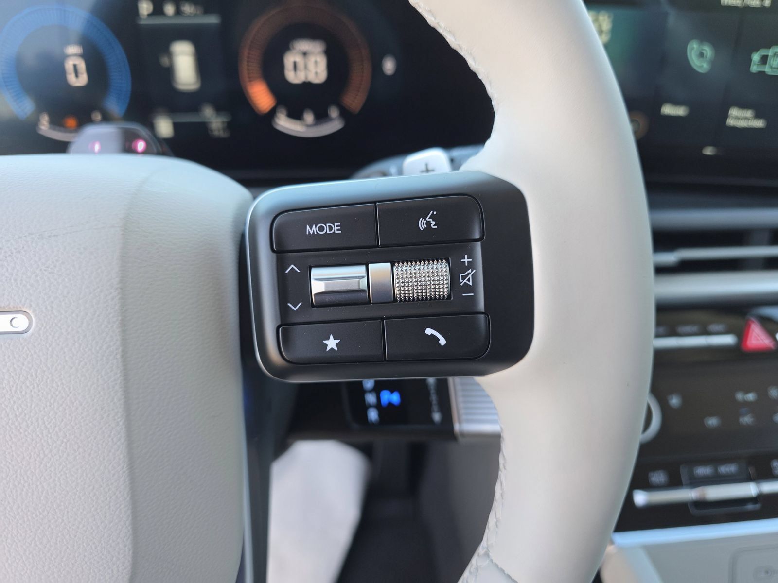 New 2026 Hyundai Santa Fe SEL FWD image 23