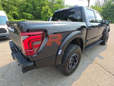 Used 2025 Ford F150 Raptor w/ Equipment Group 803A Raptor R AWD/4WD image 6