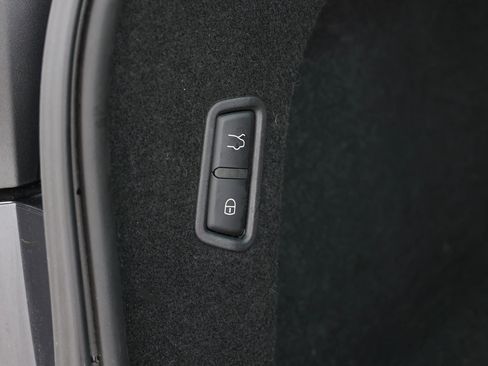 Used 2021 Maserati Levante GTS AWD/4WD image 70