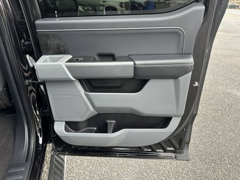 Used 2022 Ford F150 XLT w/ Equipment Group 302A High image 20