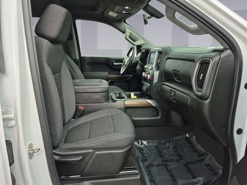 Used 2020 GMC Sierra 1500 Elevation w/ Elevation Value Package AWD/4WD image 17