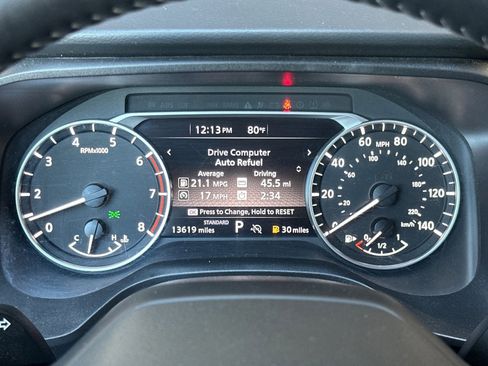 Used 2025 Nissan Rogue SV image 24