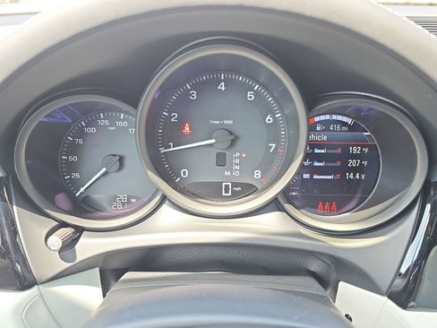 New 2026 Porsche Macan AWD/4WD image 22