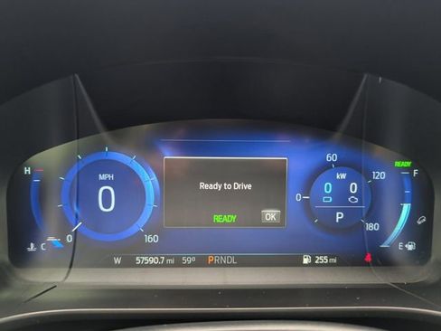 Used 2020 Ford Escape Titanium AWD/4WD image 17