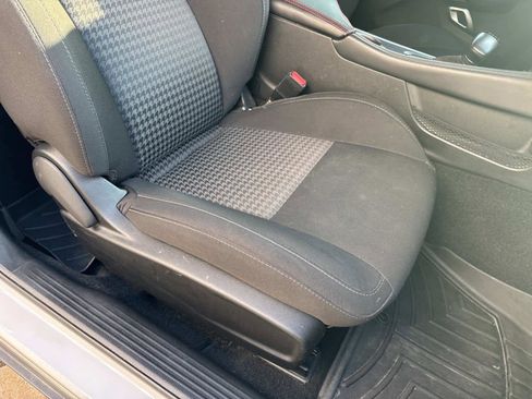 Used 2021 Dodge Challenger R/T w/ Blacktop Package image 21