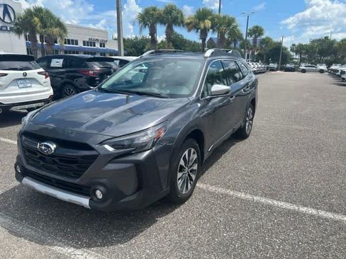 Used 2024 Subaru Outback Touring XT AWD/4WD image 3
