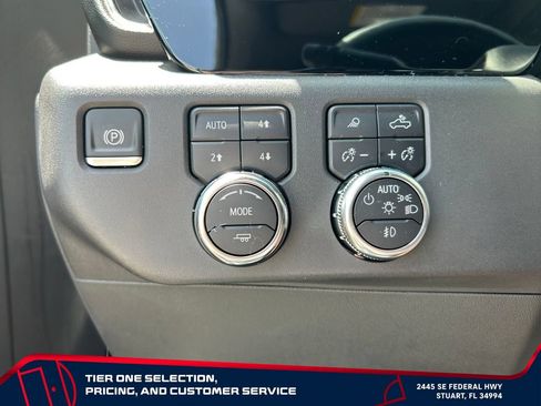 Certified 2025 GMC Sierra 1500 SLT w/ SLT Premium Package AWD/4WD image 19