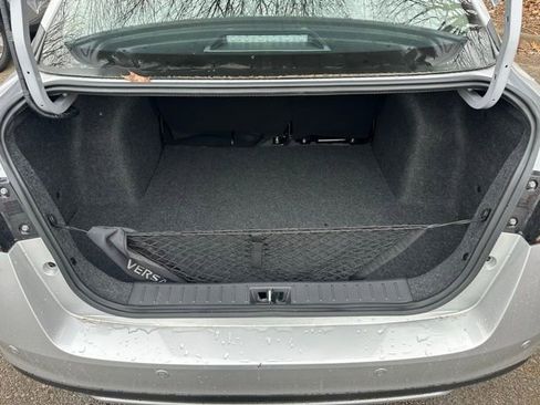 New 2025 Nissan Versa SR w/ Trunk Package image 22