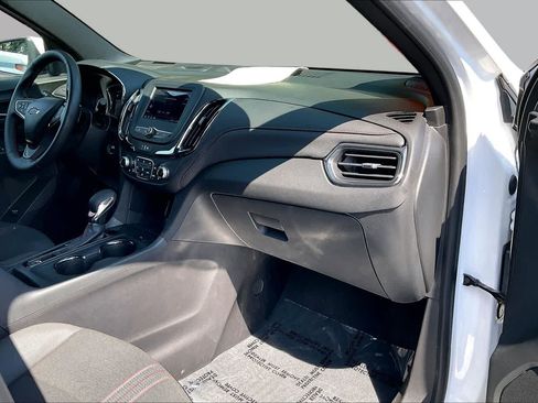 Used 2023 Chevrolet Equinox RS FWD image 16