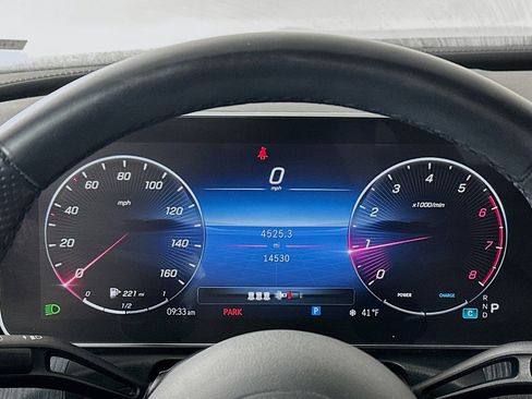 Used 2024 Mercedes-Benz C 300 4MATIC Sedan image 12
