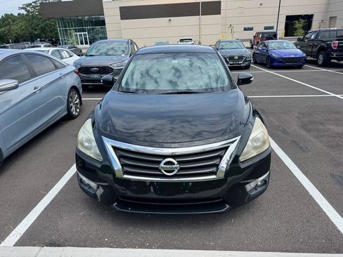 Used 2015 Nissan Altima 2.5 SL FWD image 5