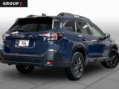 Certified 2025 Subaru Outback Onyx Edition AWD/4WD image 13