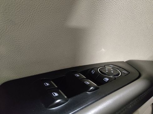 Used 2017 Lincoln MKX Reserve w/ Driver Assistance Package FWD image 27