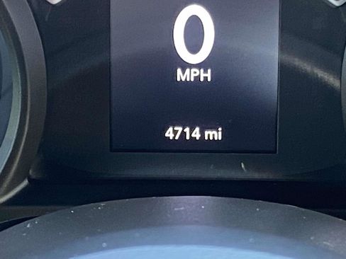 Used 2025 Jeep Wrangler Sport image 19