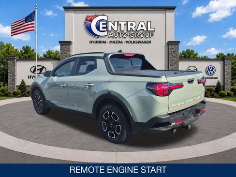 Used 2023 Hyundai Santa Cruz SEL Premium AWD/4WD image 6