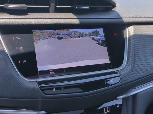 Used 2022 Cadillac XT5 Premium Luxury AWD/4WD image 12