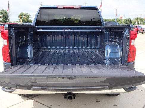 Used 2022 Chevrolet Silverado 1500 LT image 25