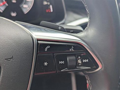 Used 2023 Audi A6 Premium Plus image 11