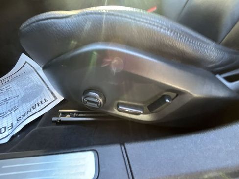 Used 2023 Volvo V60 B5 Cross Country Plus image 12