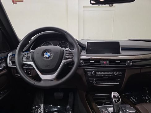 Used 2018 BMW X5 xDrive35i w/ M Sport Package AWD/4WD image 29